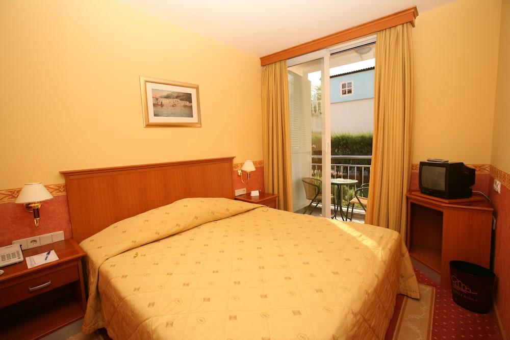 Valamar Adria Baska (Krk)