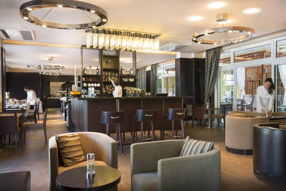 Valamar Adria Hotel